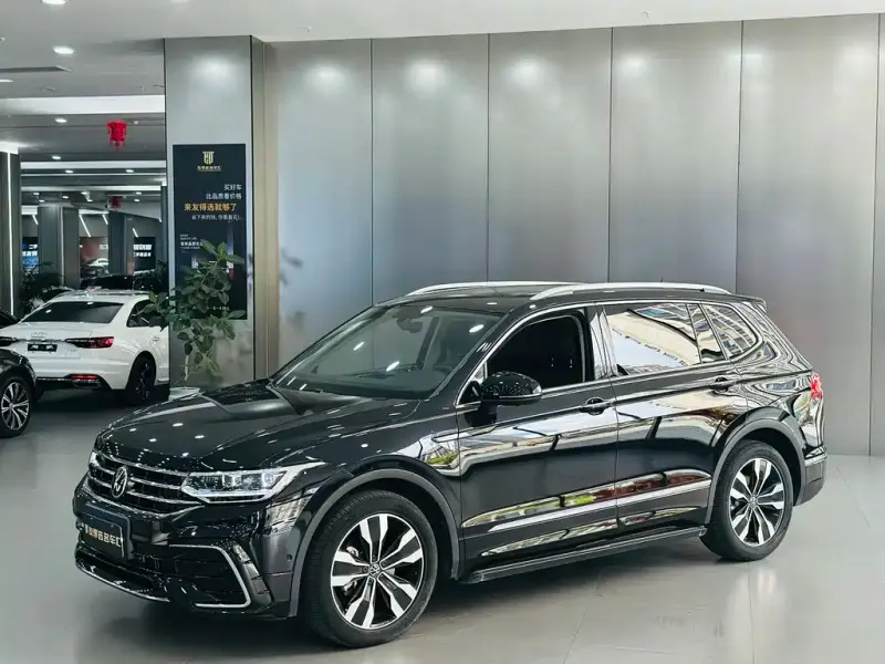 Volkswagen Tiguan L, 2024