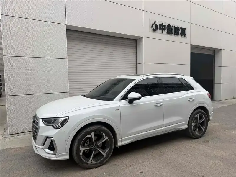 Audi Q3, 2025