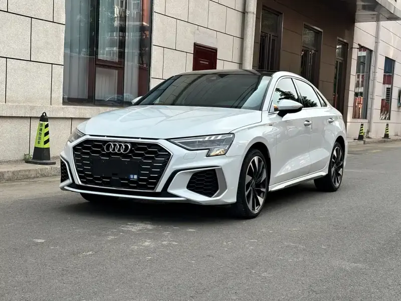 Audi A3, 2023 — фото 1