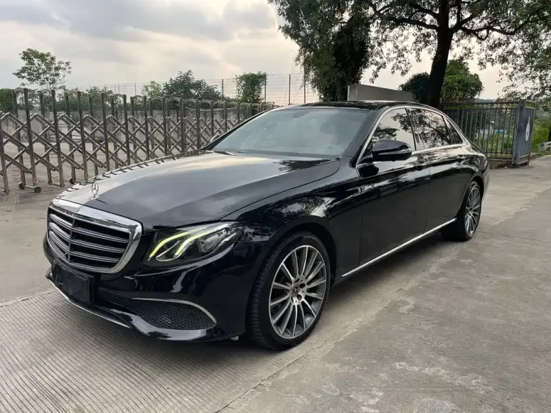 Mercedes-Benz E-Class, 2018 — фото 1