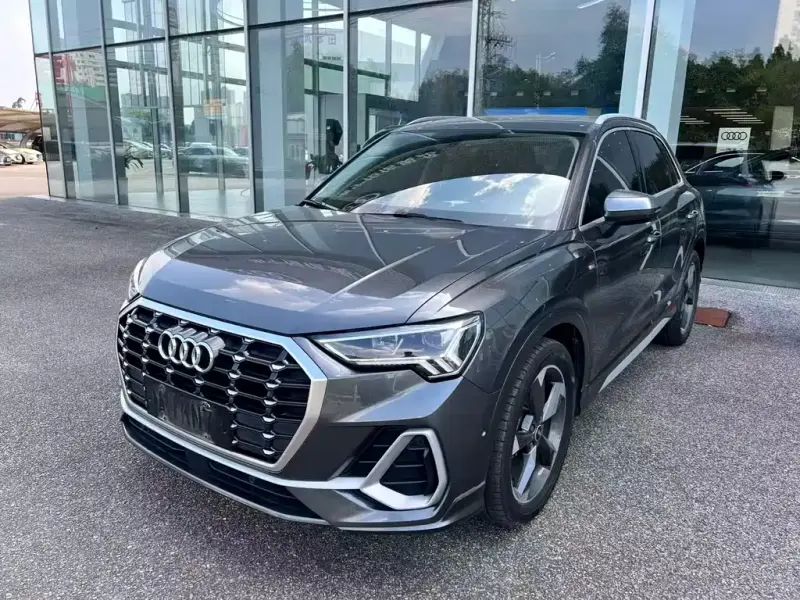 Audi Q3, 2021