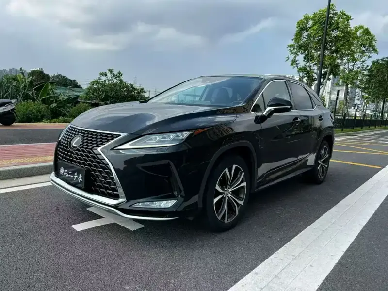 Lexus RX, 2020