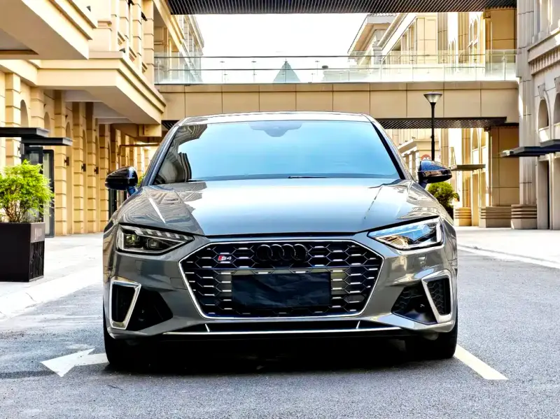 Audi S4, 2022