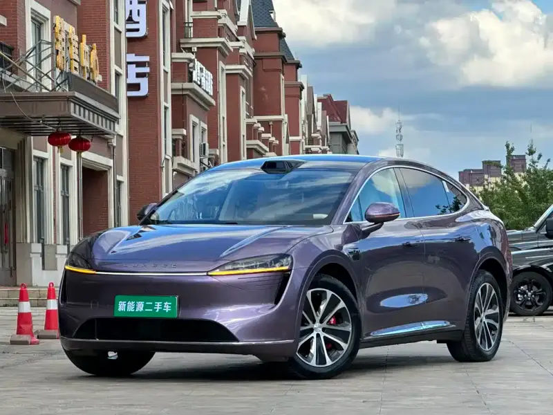 Luxeed Zhijie R7, 2024