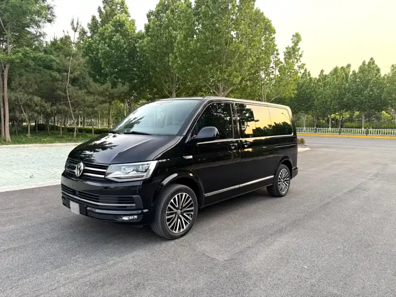 Volkswagen Multivan, 2019 — фото 1