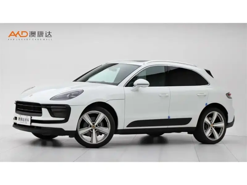 Porsche Macan, 2022