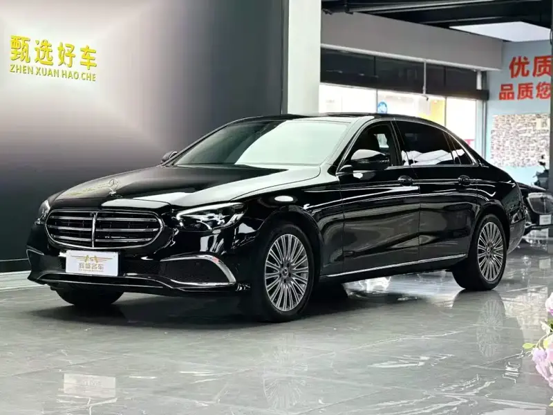 Mercedes-Benz E-Class, 2023 — фото 1