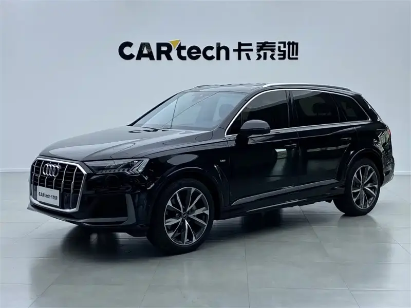 Audi Q7, 2021 — фото 1