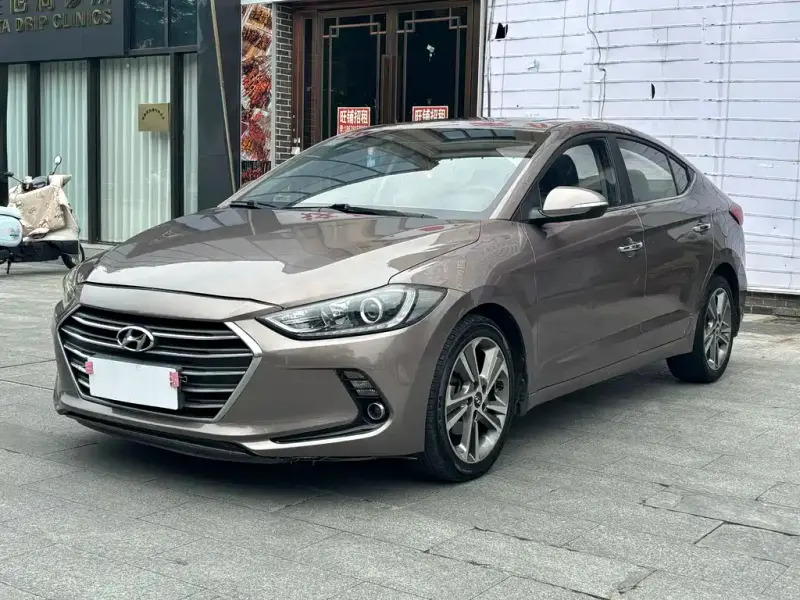 Hyundai Elantra, 2017