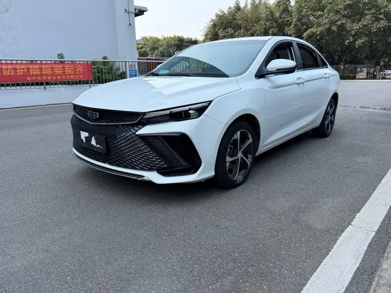 Geely Emgrand L, 2022
