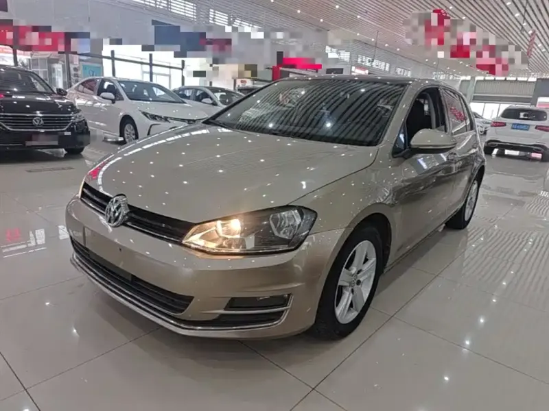 Volkswagen Golf, 2015