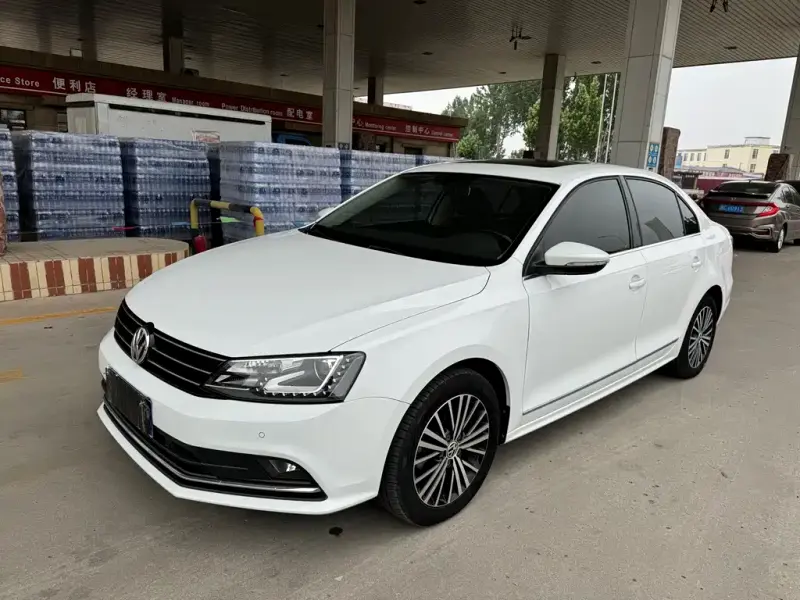 Volkswagen Sagitar, 2017