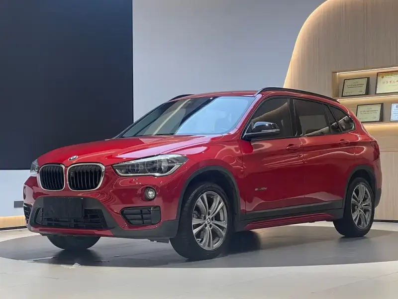 BMW X1, 2018 — фото 1