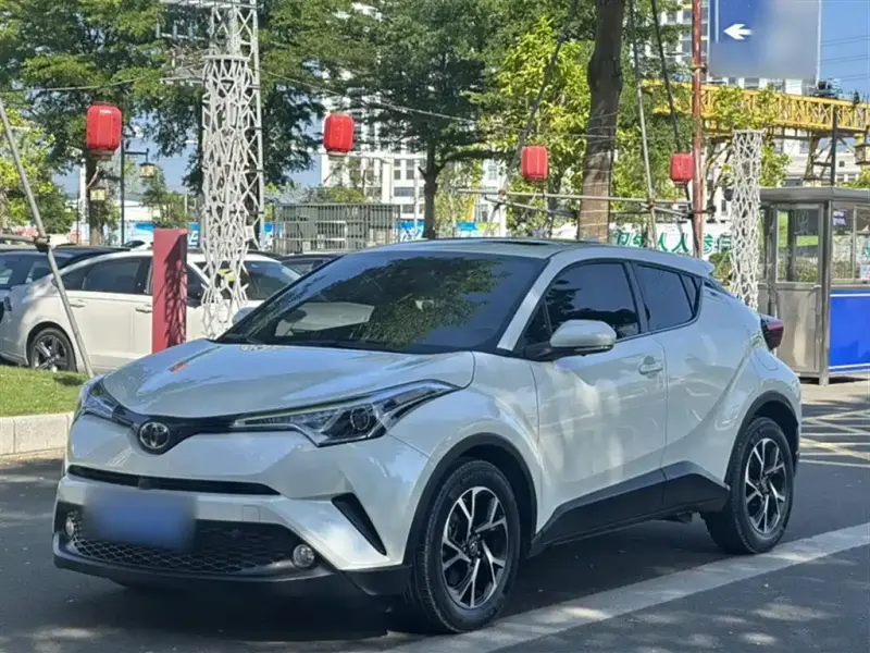 Toyota C-HR, 2021