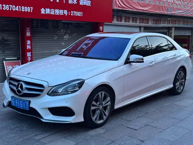 Mercedes-Benz E-Class, 2015 — фото 1