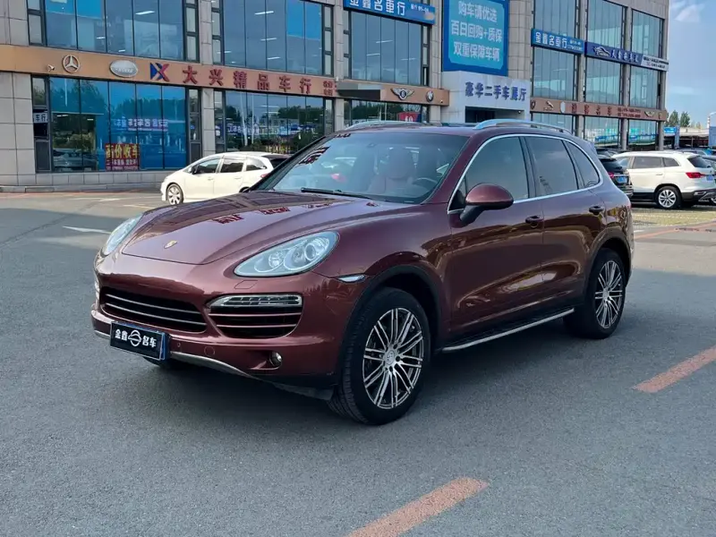Porsche Cayenne, 2013