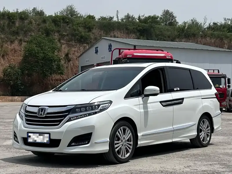Honda Elysion, 2017