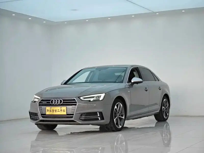 Audi A4L, 2017 — фото 1