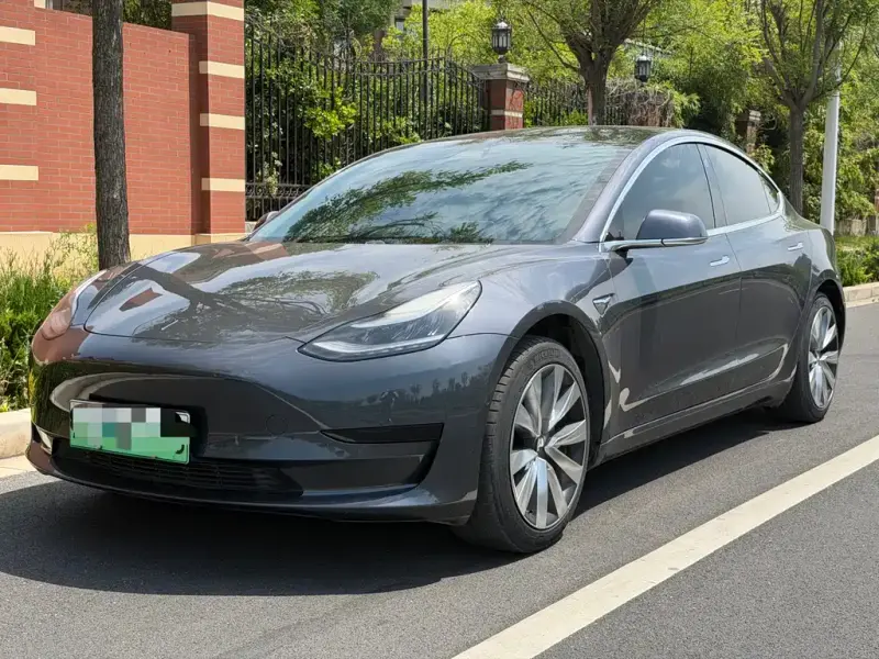 Tesla Model 3, 2020