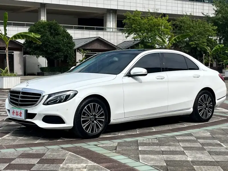 Mercedes-Benz C-Class, 2018