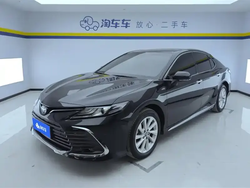 Toyota Camry, 2023