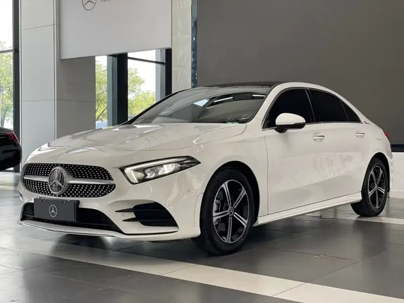 Mercedes-Benz A-Class, 2023 — фото 1