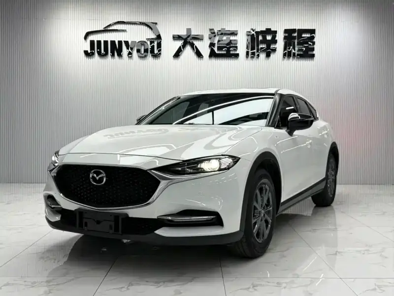 Mazda CX-4, 2023 — фото 1