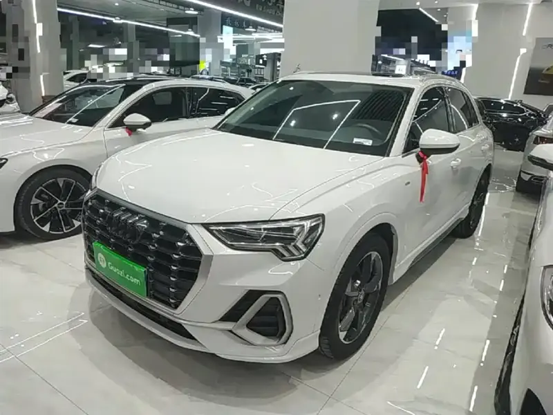 Audi Q3, 2023