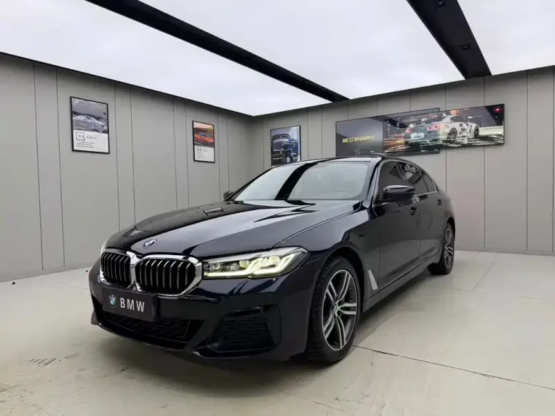 BMW 5 Series, 2022