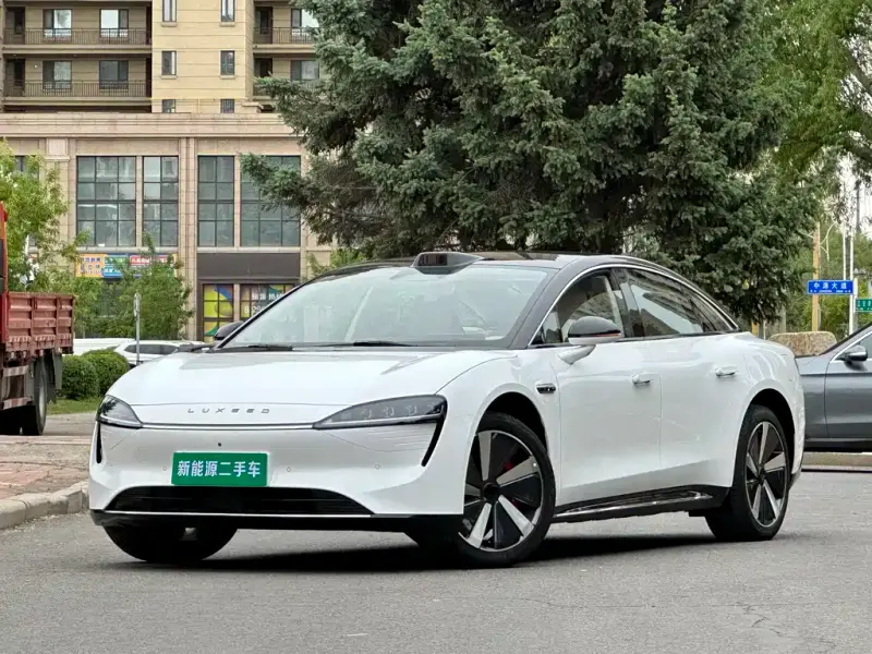Luxeed Zhijie S7, 2024
