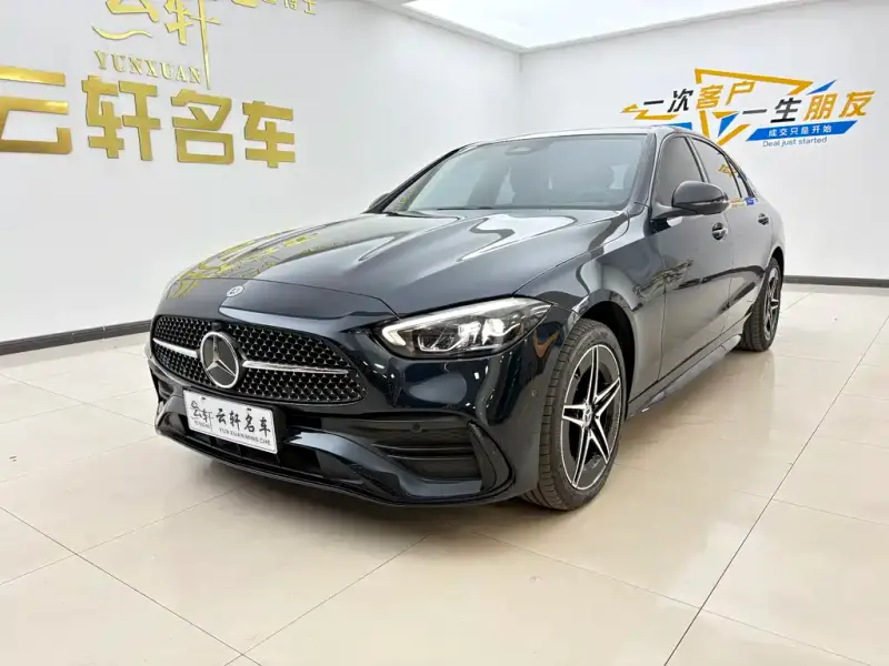 Mercedes-Benz C-Class, 2024