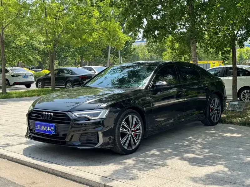 Audi A6L, 2021