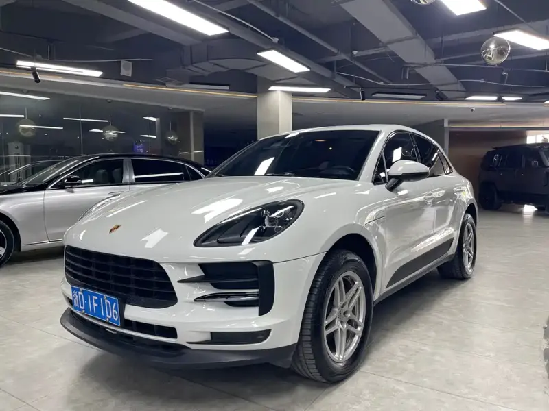 Porsche Macan, 2020