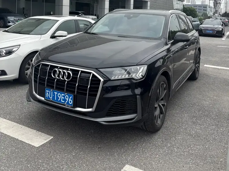 Audi Q7, 2021 — фото 1