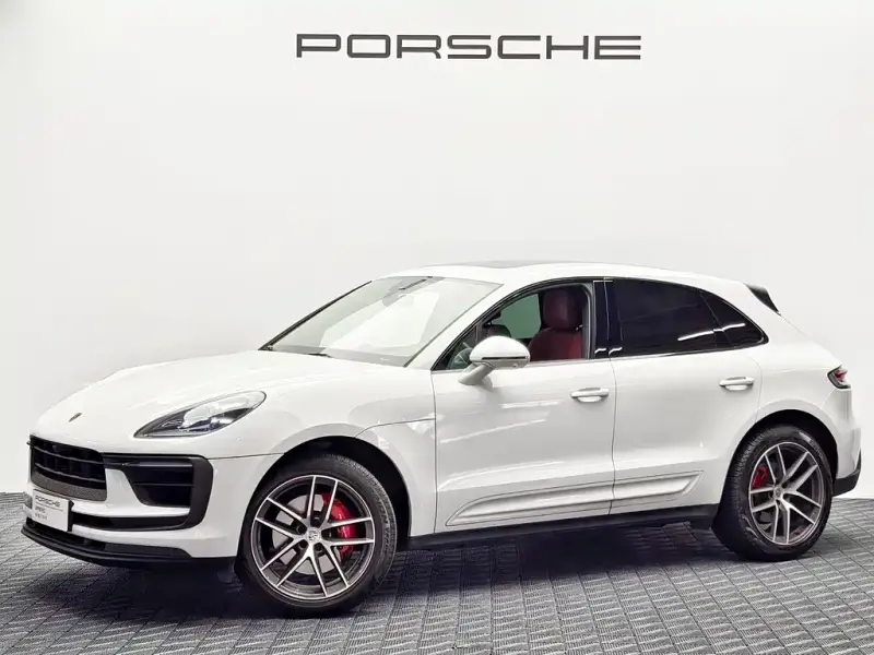 Porsche Macan, 2022