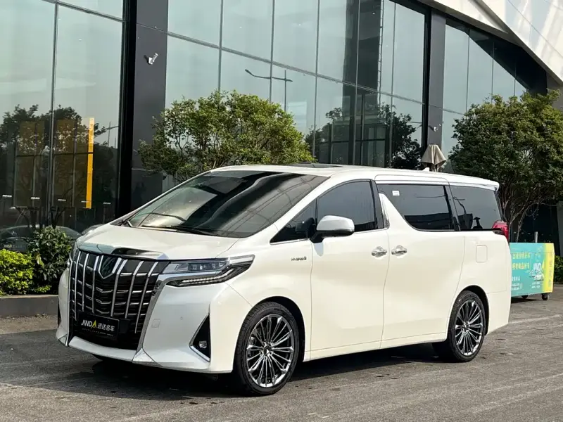 Toyota Alphard, 2020 — фото 1