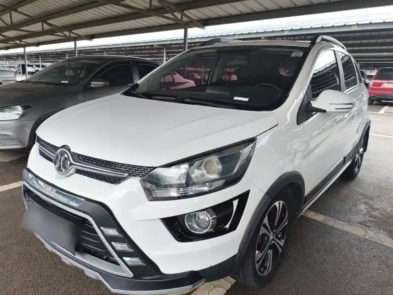 BAIC Senova X25, 2018