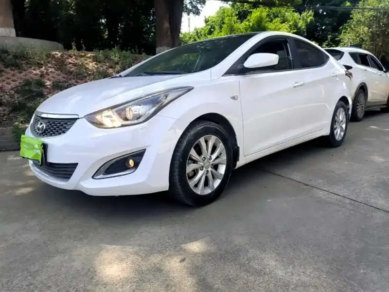 Hyundai Elantra Langdong, 2016