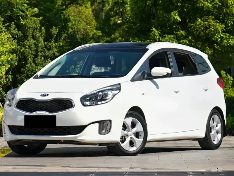 Kia Carens, 2013