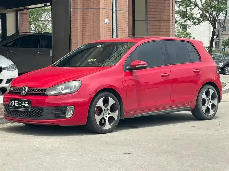 Volkswagen Golf GTI, 2012 — фото 1