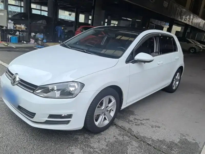Volkswagen Golf, 2015