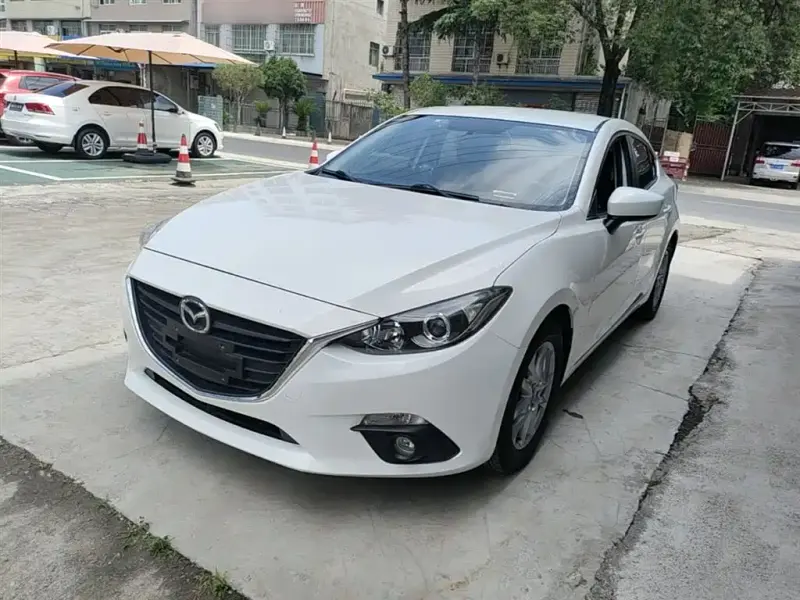 Mazda 3 Axela, 2016 — фото 1