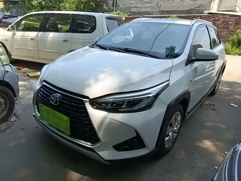 Toyota Yaris L, 2021
