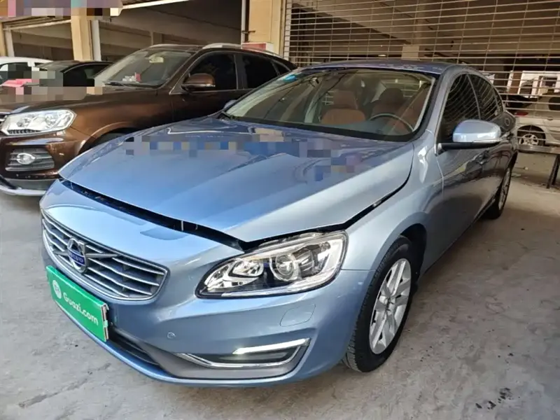 Volvo S60, 2016