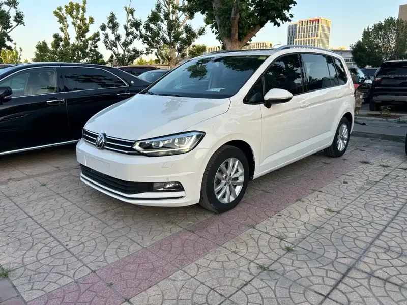 Volkswagen Touran, 2016