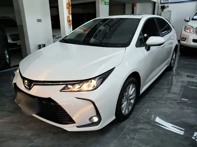 Toyota Corolla, 2021 — фото 1
