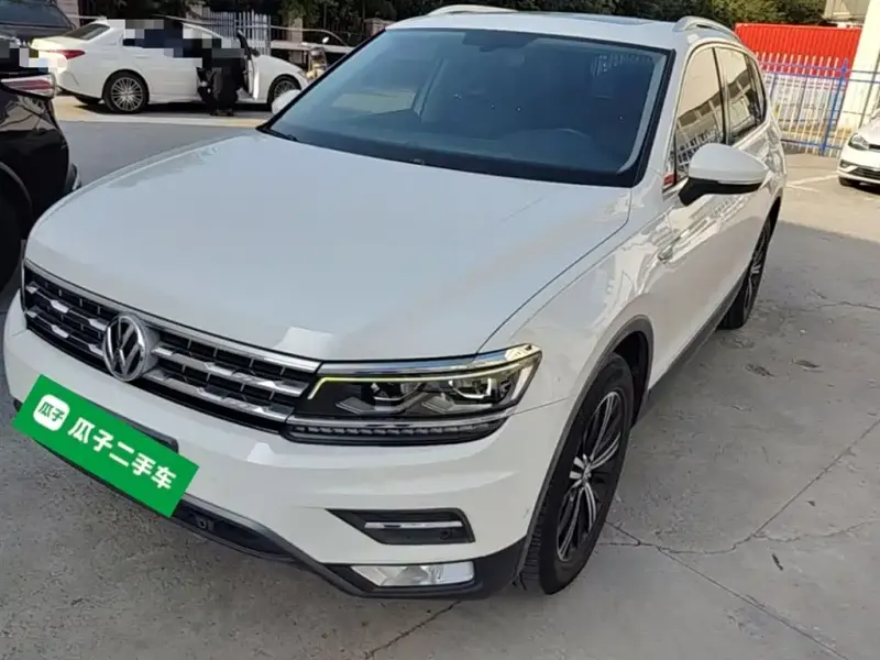 Volkswagen Tiguan L, 2018