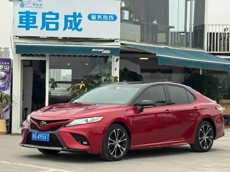 Toyota Camry, 2019