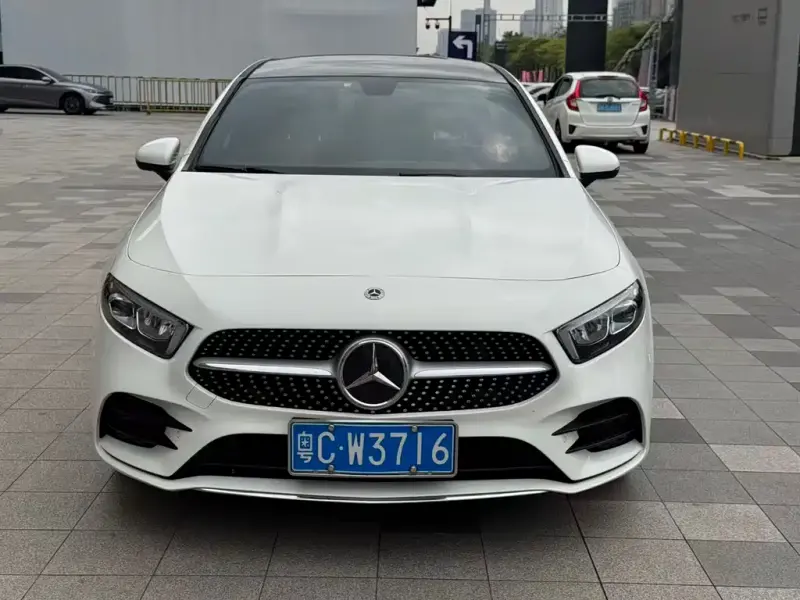 Mercedes-Benz A-Class, 2021 — фото 1