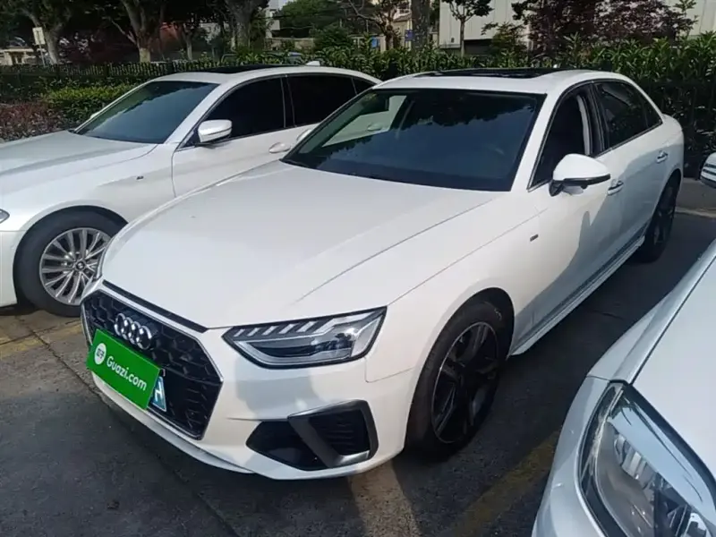 Audi A4L, 2020